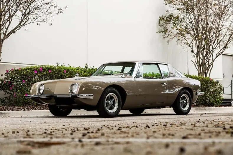 Unveiling the Timeless Elegance of the 1963 Studebaker Avanti