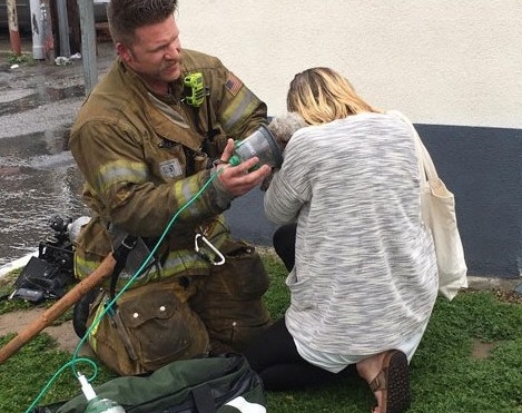 Heroic Firefighter Rescues Puppy with "Mouth-to-Snout" CPR in Santa Monica Blaze